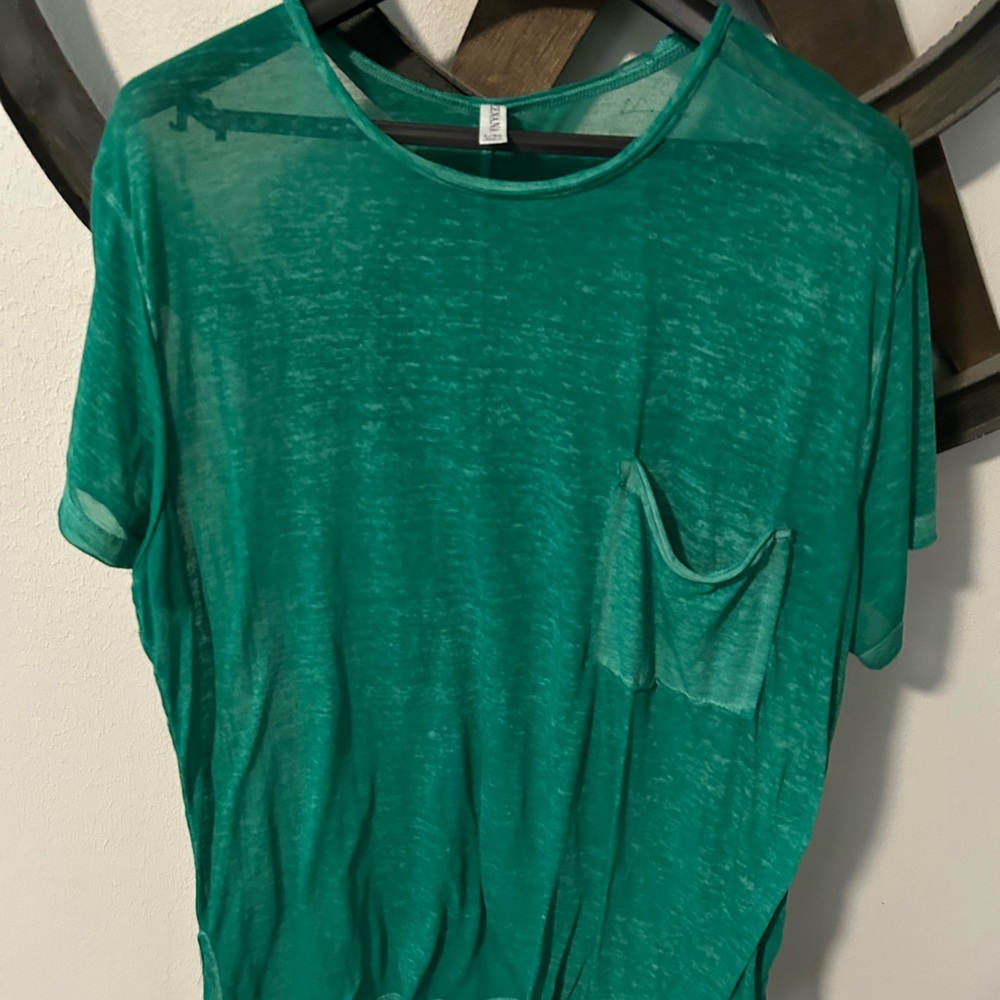 Short sleeve shirt